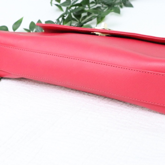 Tory Burch Red Clutch with Gold Details - Picture 12 of 12